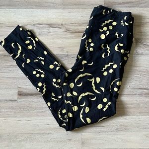 Lularoe OS Halloween Leggings